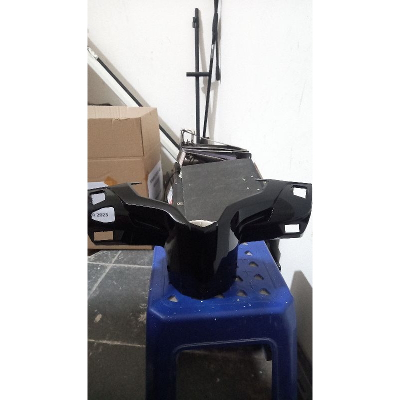 batok belakang vario 125 / KZR iss