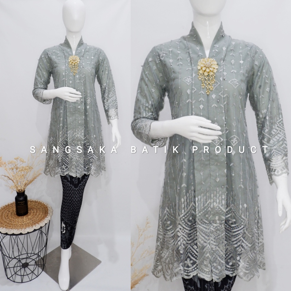 modelTipe OFL964 Kebaya Tunik / Tunik Brokat / Kebaya Modern / Kebaya tile / Kebaya Favorite / Batik