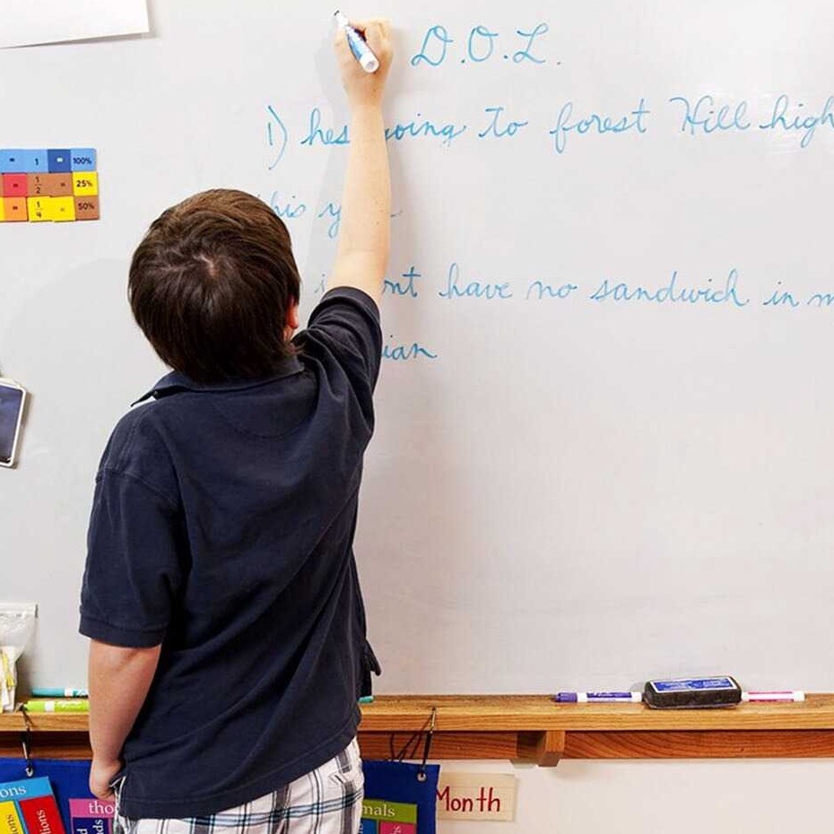 

Terlaris Stiker Dinding Papan Tulis Whiteboard Flexible 200 x 45 cm