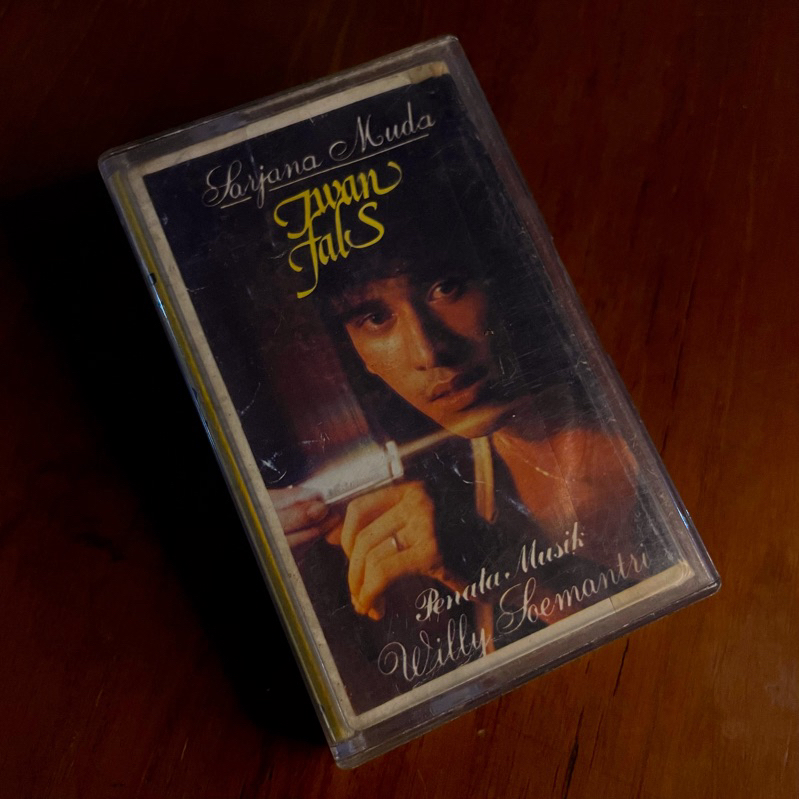 kaset pita iwan fals sarjana muda
