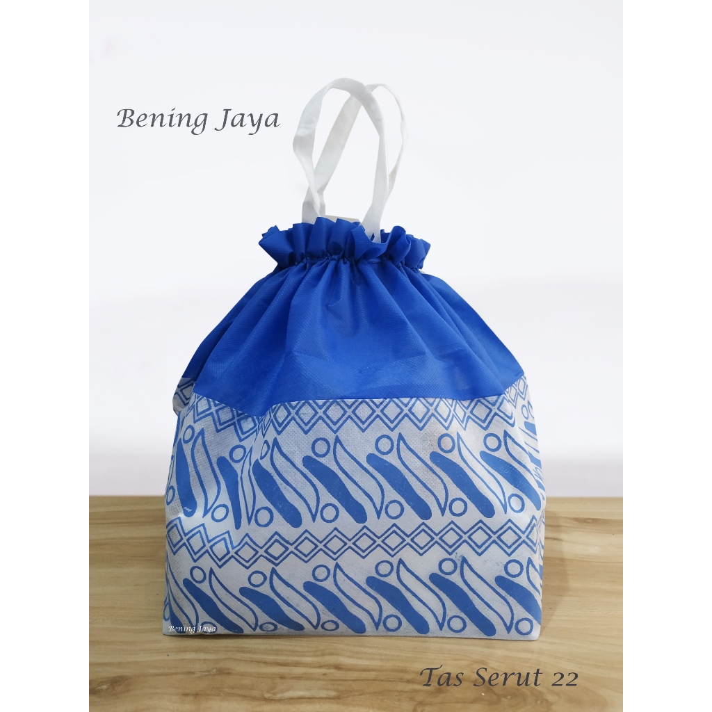 

Tas Hajatan Goodie Bag Serut 22 Batik SFM Biru