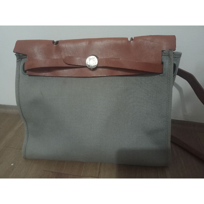 Preloved Herbag Herm
