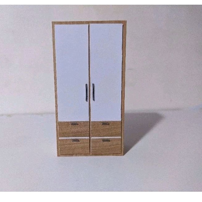 

Miniatur Lemari