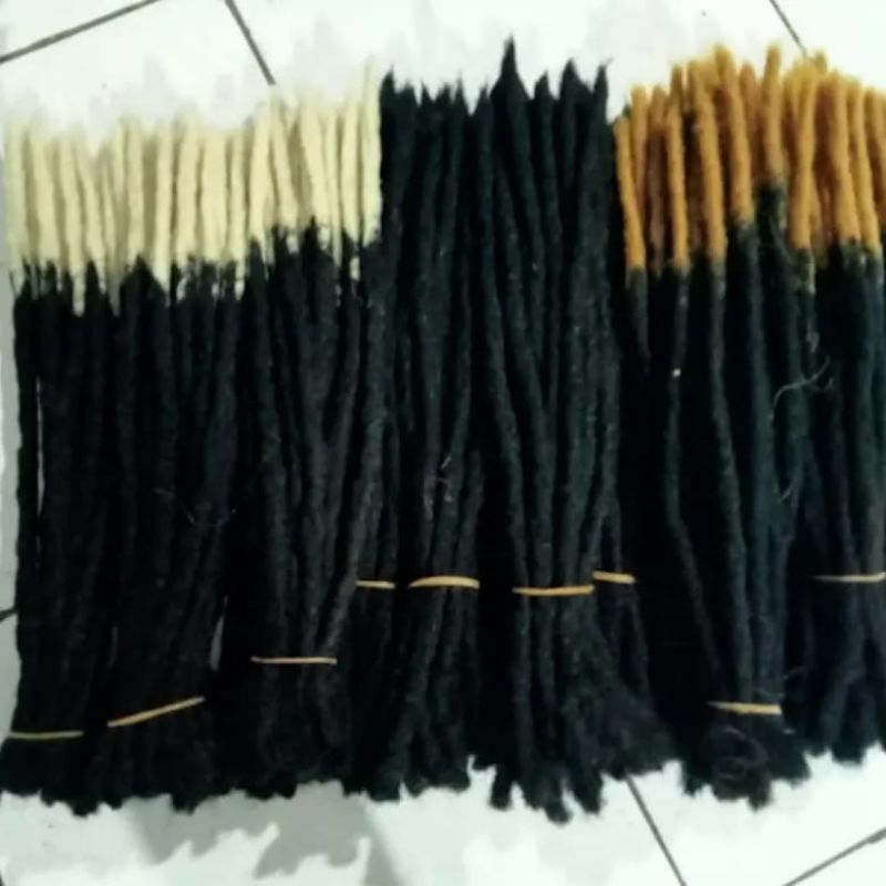 RAMBUT GIMBAL DUA WARNA