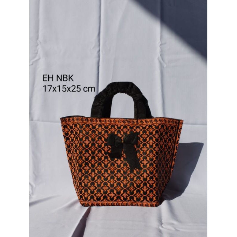 

tas hajatan syukuran tasyakuran pernikahan