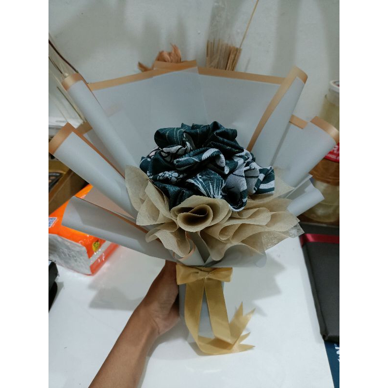 

BUKET KOSONGAN UKURAN S