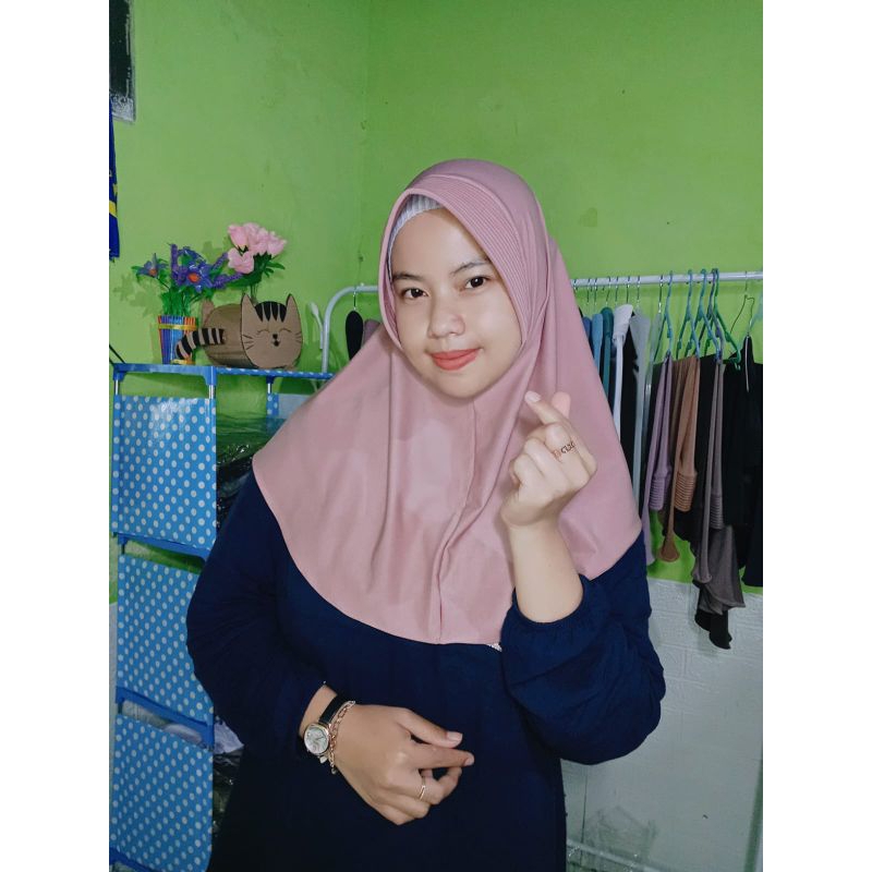 JILBAB HAMIDAH BERGO HAMIDAH KERUDUNG HAMIDAH JILBAB HAMIDAH HIJAB INSTAN UKURAN S HIJAB SPORT