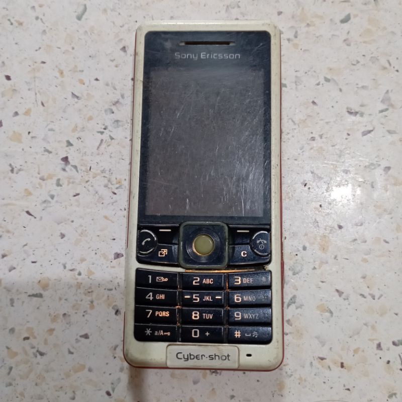 handphone Sony Ericsson C510 Cyber Shot bahan gambling