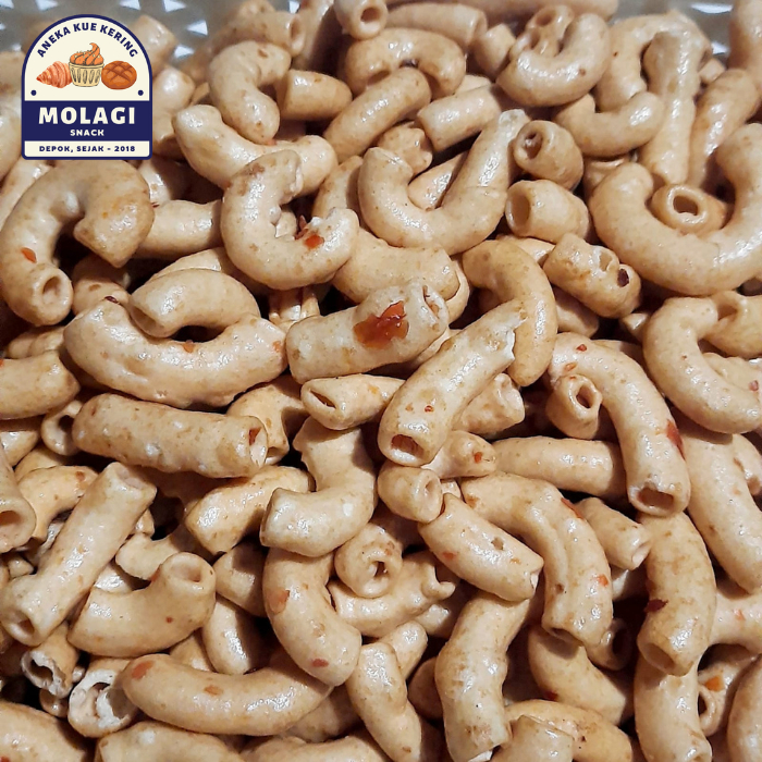 

Makaroni Pedas Rujak / Makaroni Pedes Manis 250 Gram - Molagi Snack