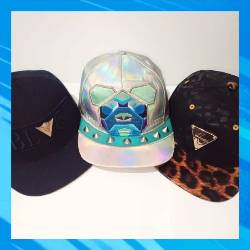 Snapback Logo Besi - Second brand Jarang terjadi