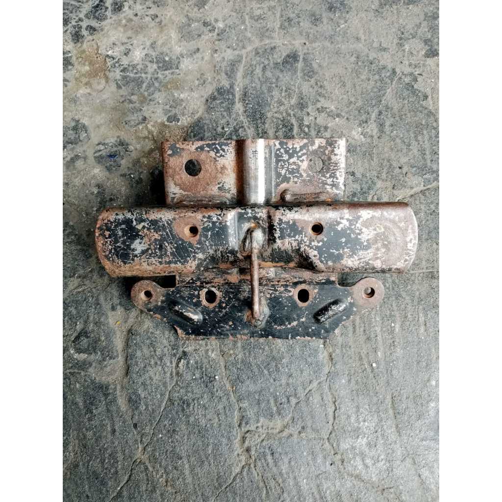 bracket breaket breket dudukan pangkon pengait lawan kunci jok yamaha v80 v 80 super deluxe excellen