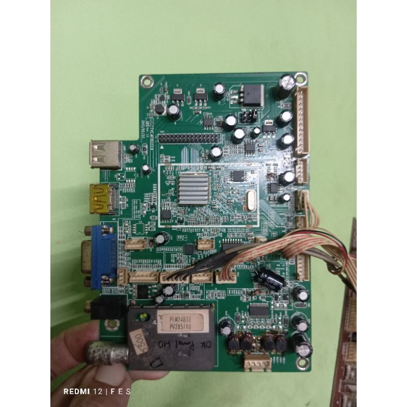 Mainboard TV LCD Polytron 24B33 PLM24B33