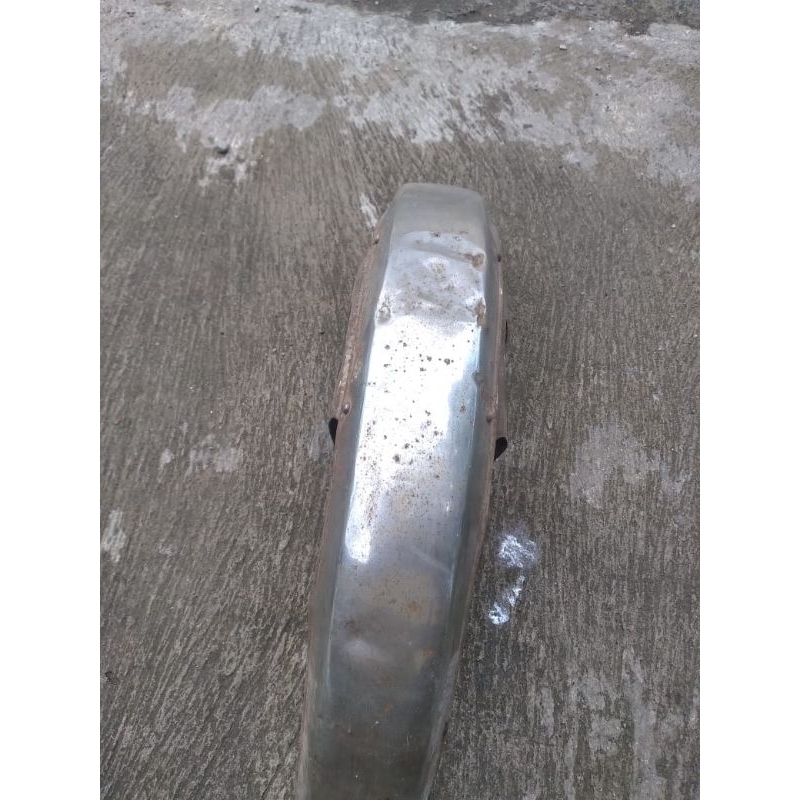 Slebor depan GL 100 CDI