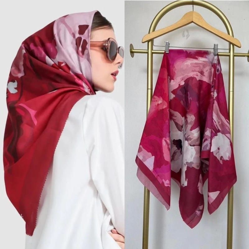 Segiempat Voal / Voal Motif Premium / Segiempat Motif Premium / Voal Premium / Motif Premium / Scraf