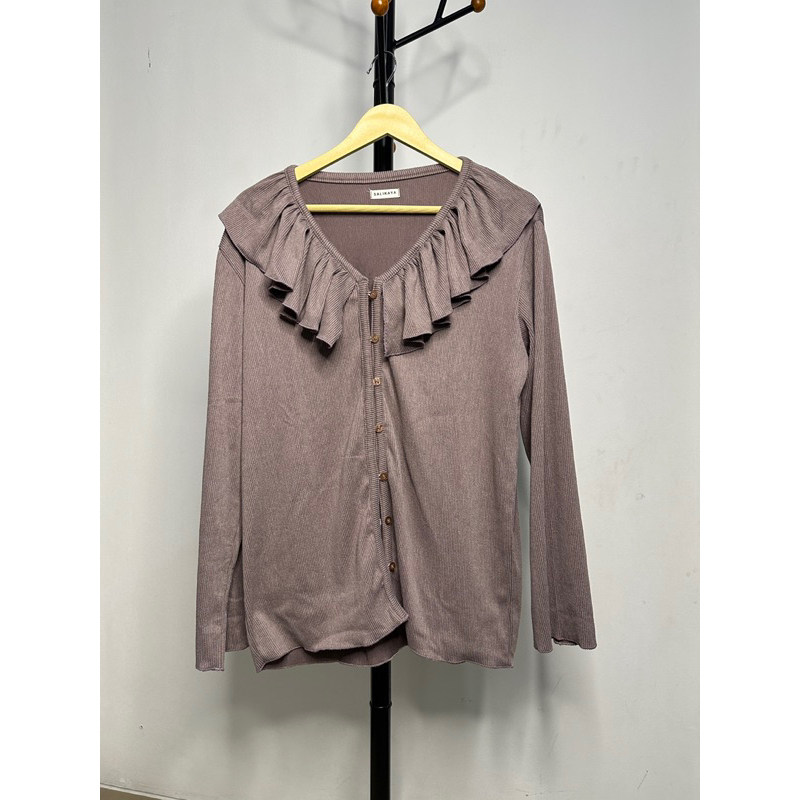 cardigan ruffle