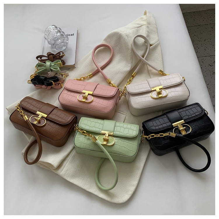 TAS SELEMPANG SLINGBAG WANITA CEWEK CAKEP MODIS TRENDY FASHION IMPORT BAHAN TEBAL MOTIF KULIT BUAYA 
