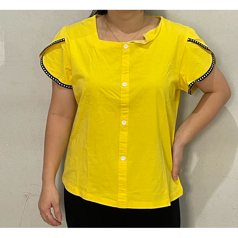 Preloved Kaos Wanita Baju wanita Bigsize Kuning katun