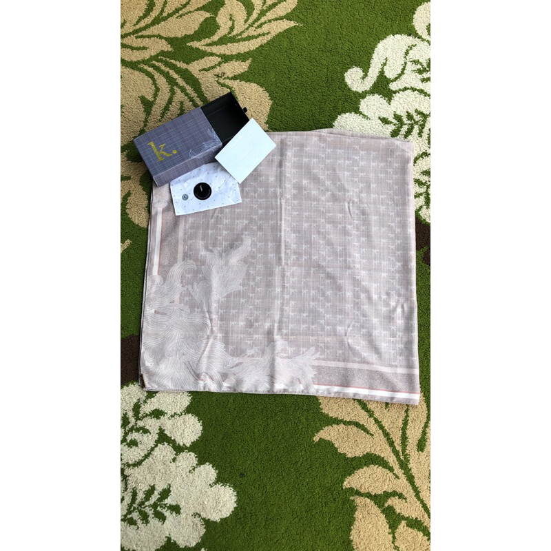 monogram scraf kamiidea