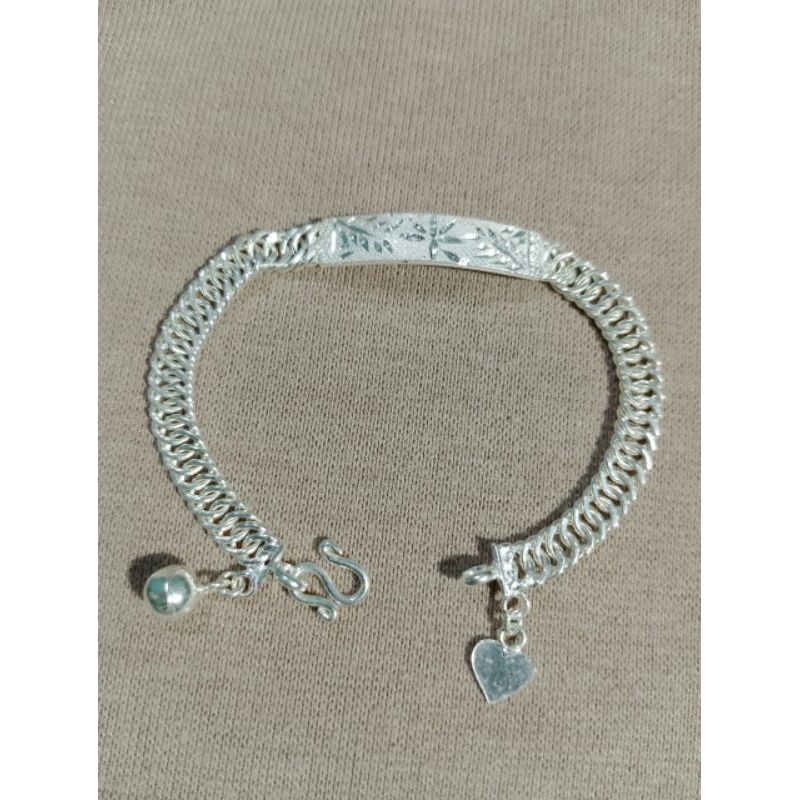 Gelang perak anak lipan motif ukir