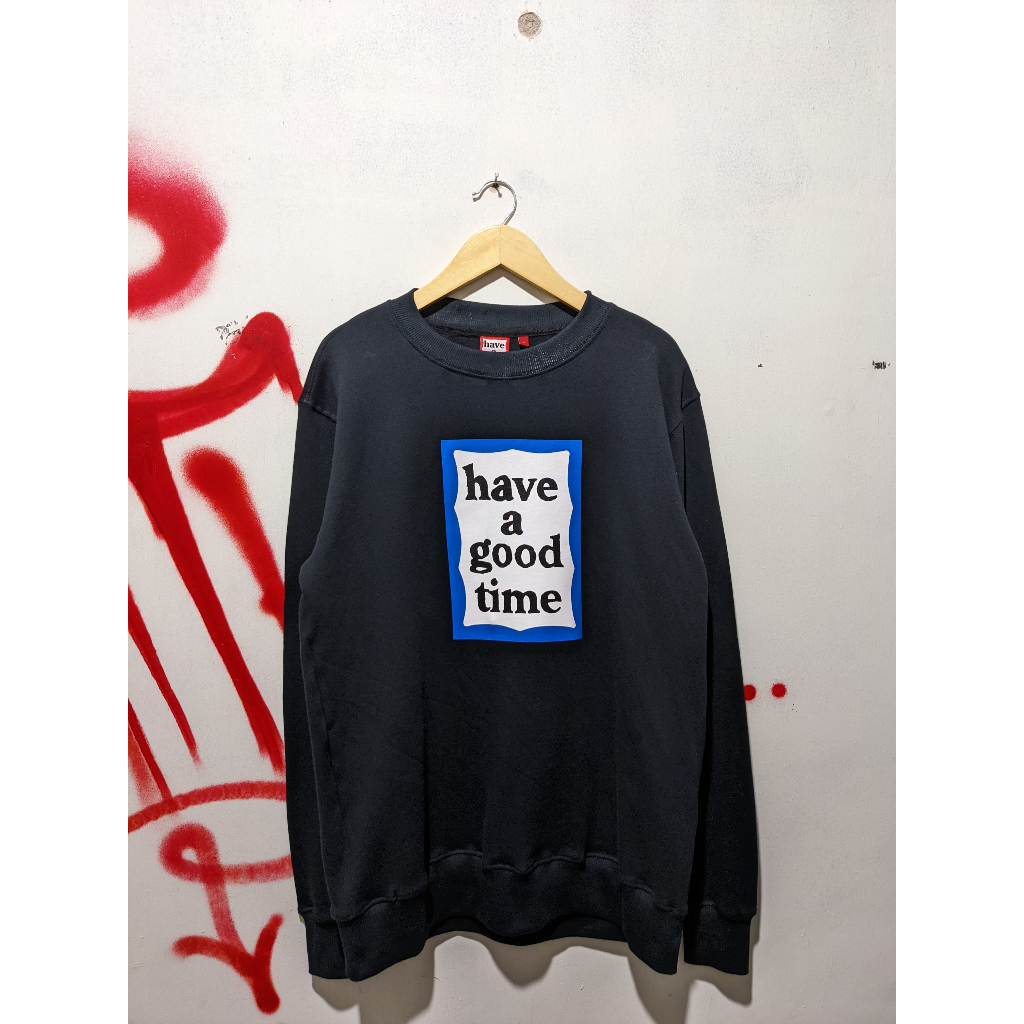 HAGT CREWNECK BLUEFRAME