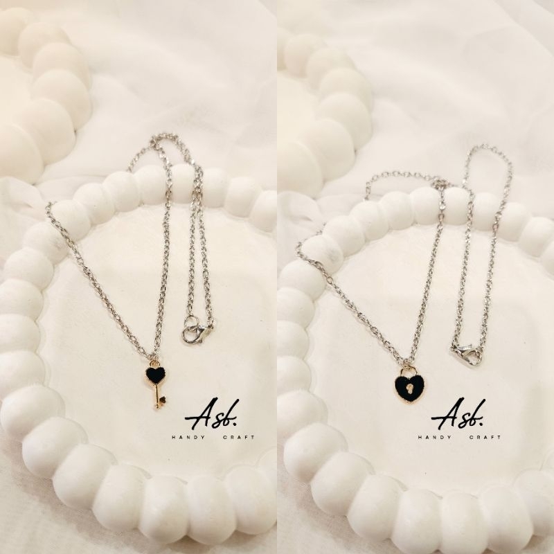 [007] SEPASANG - Kalung  couple gembok dan kunci premium rantai silver