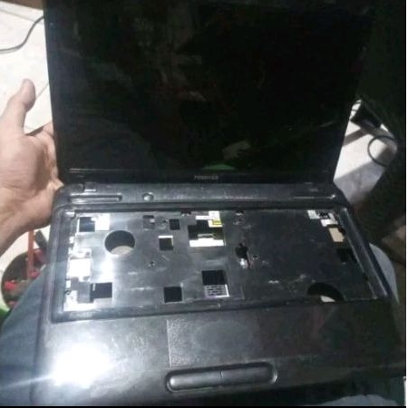 casing laptop toshiba L740