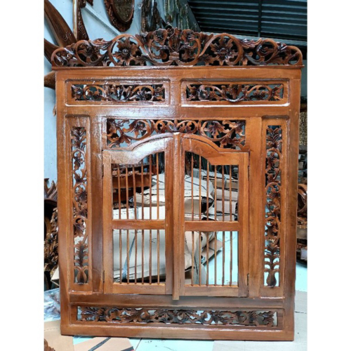 HIASAN JENDELA CERMIN KREPYAK JATI UKIR NATURAL JEPARA