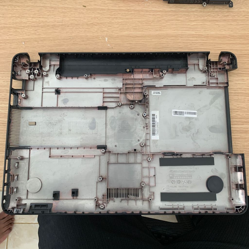Casing Bawah Asus X441 X441M X441S X441B X441BA X441U X441UV Bottom Case Normal Original Copotan