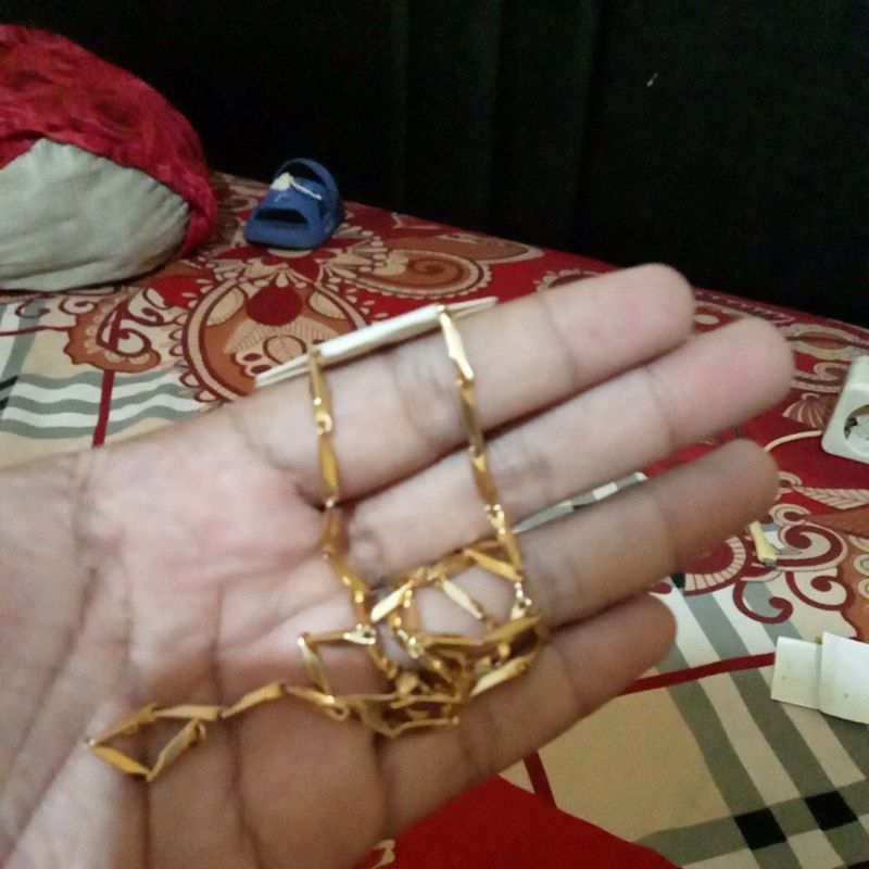 kalung emas model padi