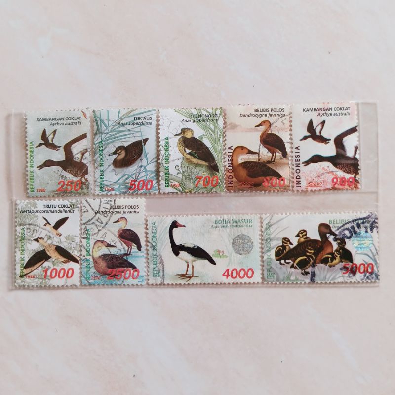 

(AB) Perangko Indonesia 1998 & 2000 Bebek Set 9 pcs Used