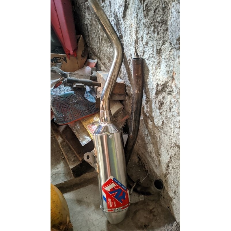 knalpot RV1 crf