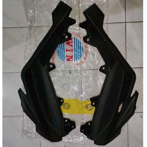 Dek Atas Pijakan Kaki Depan Kanan Kiri N Max Nmax Old Kualitas Original