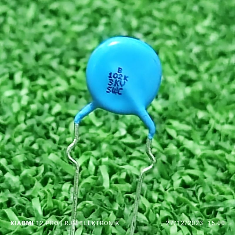 kapasitor biru 102 3kv