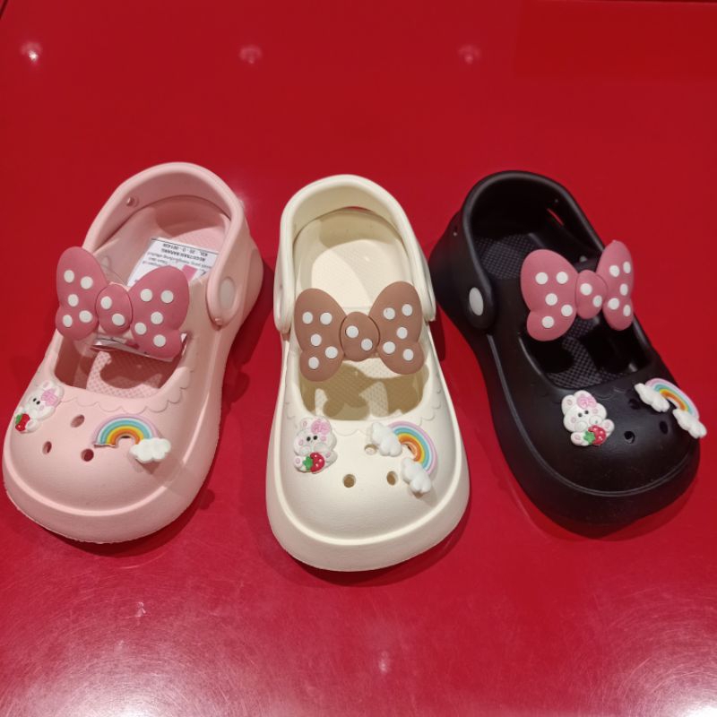 Sandal pylon anak.. FLADEO