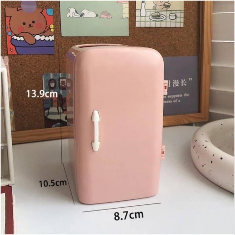 

tempat pensil bentuk kulkas dan lemari