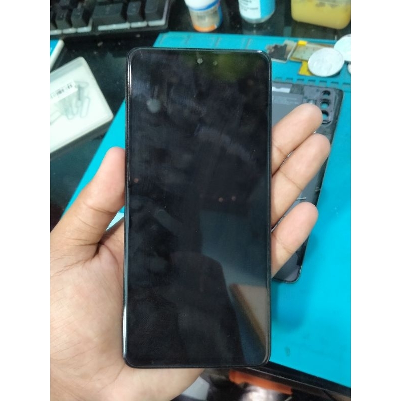 Samsung A51, Minus lcd