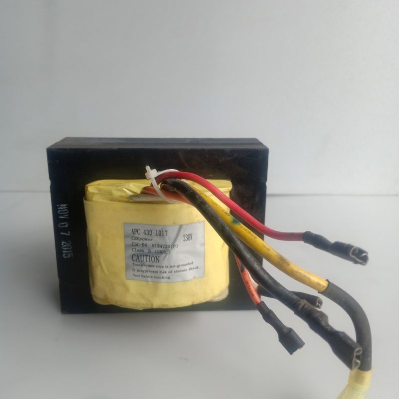 Travu EX UPS Apc 1100 Va