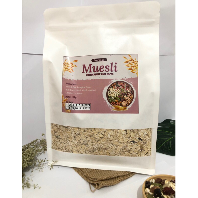 

Muesli nubioat dried fruit and nuts 1kg ] with cemilan sehat dan bergizi