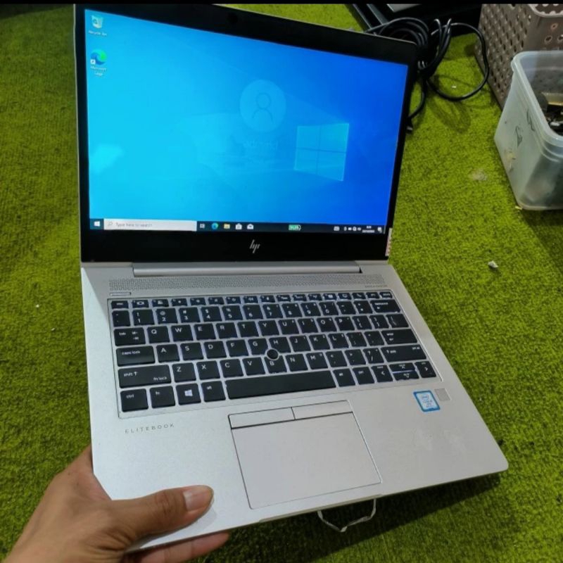 Hp elitebook 830 G5Hp elitebook 840 G5Intel core i5-8350 U Ram 8gbSsd 256gb