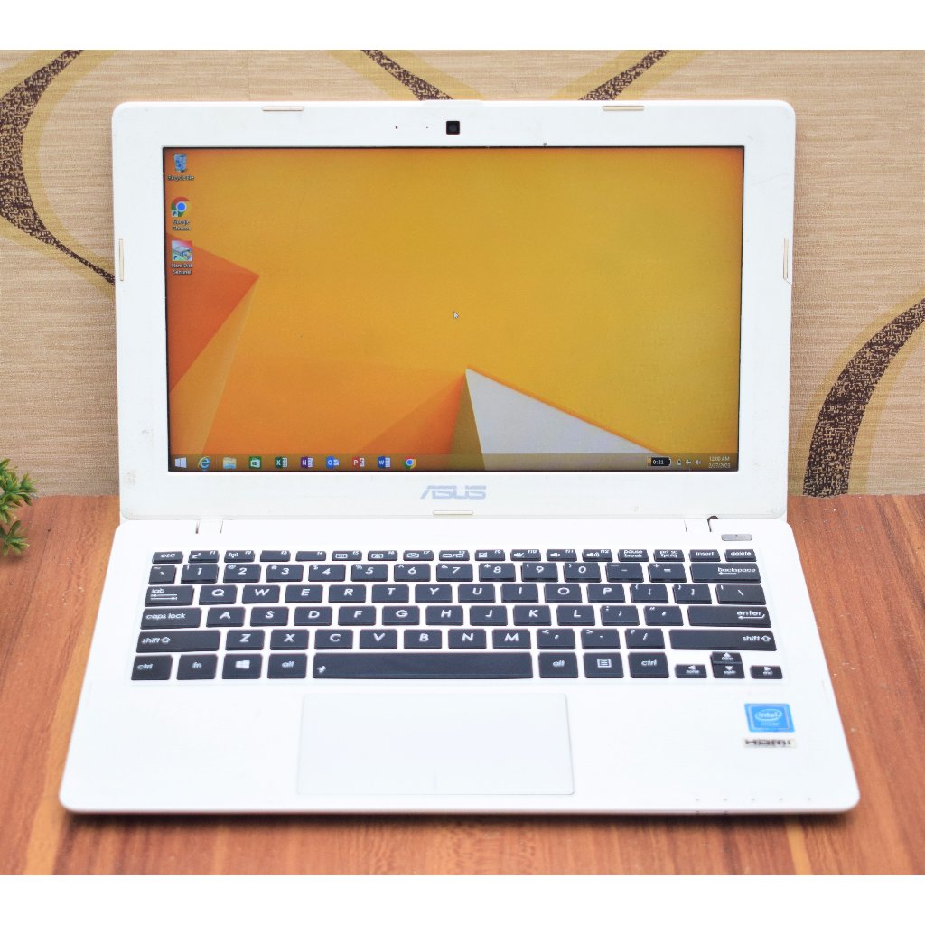 LAPTOP NOTEBOOK ASUS NETBOOK ASUS SECOND BEKAS 12 INCH VIVOBOX LEPTOP X200 X200CA X200MA E202S CELER