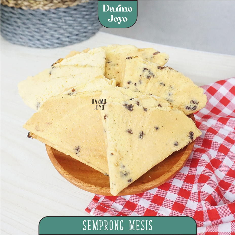 

Semprong Mesis 500gr - DARMO JOYO - Kue Roti Kering Martabak Misis Simping Opak Lipat Gambir Renyah Manis Jadul Gurih Camilan Cemilan Jajanan Snack Kiloan