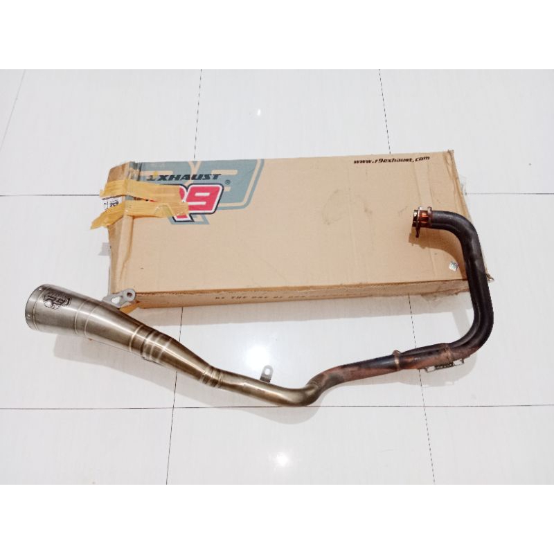 Knalpot R9 Original GP Series Ninja 250