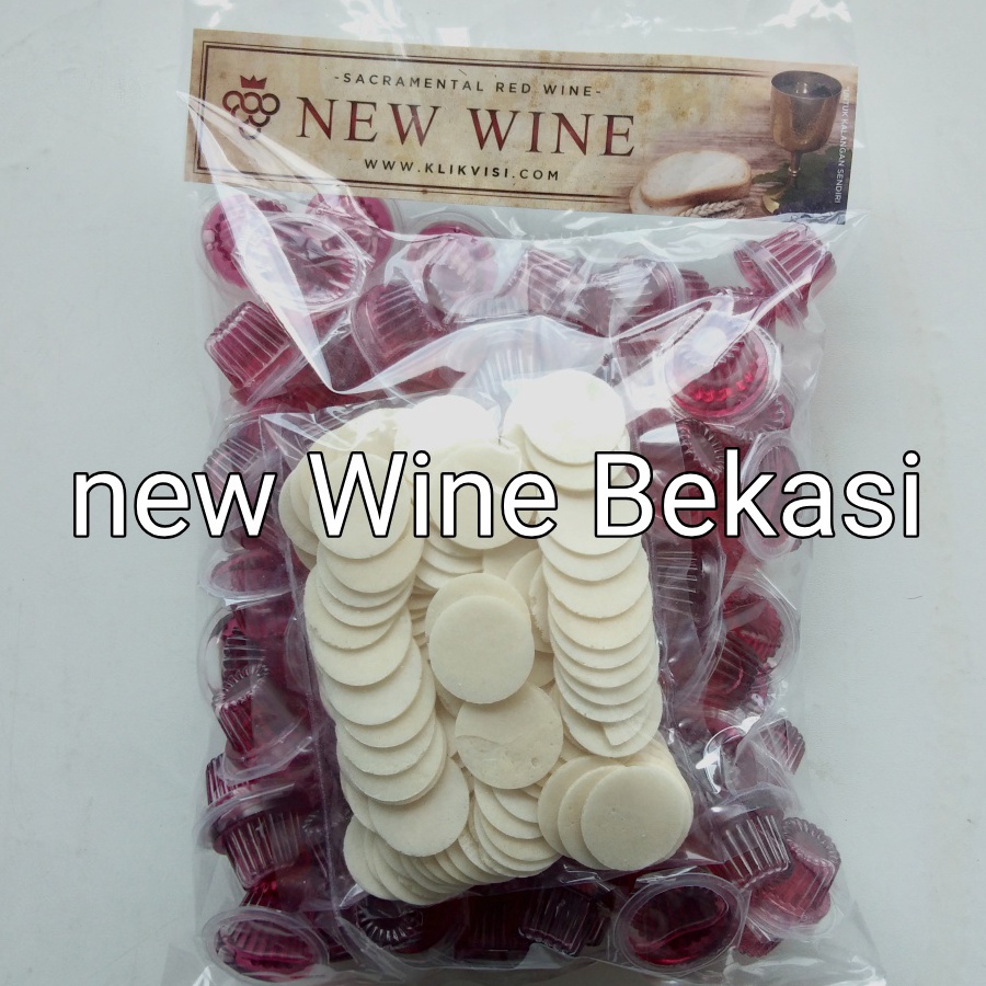 

Minuman Gereja perjamuan kudus isi 1 cup hosti