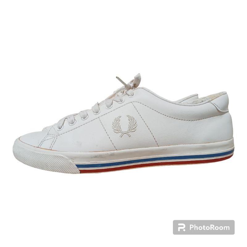 sepatu second fred perry