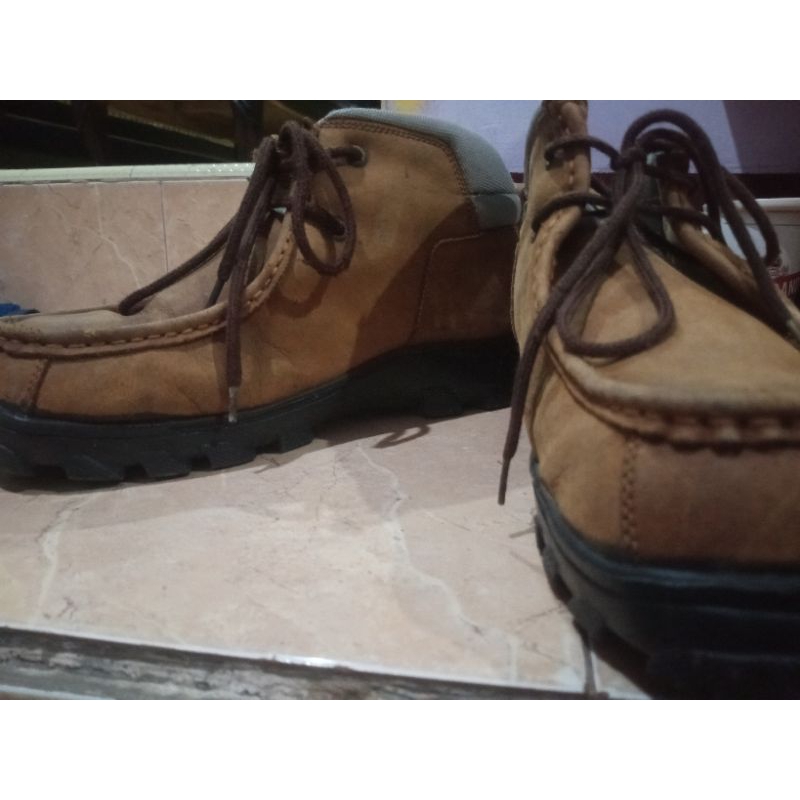 Sepatu boots ori second timberland size 43/44