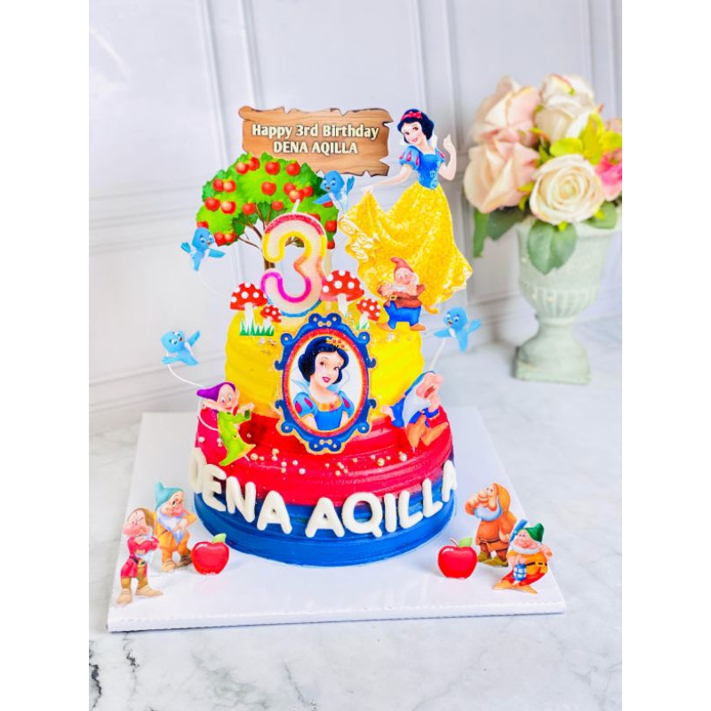 

kue ulang tahun anak birthday snow white topper cake