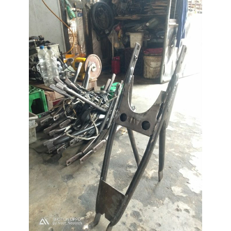 rangka belakang cb/buntutan cb mjs nganjuk