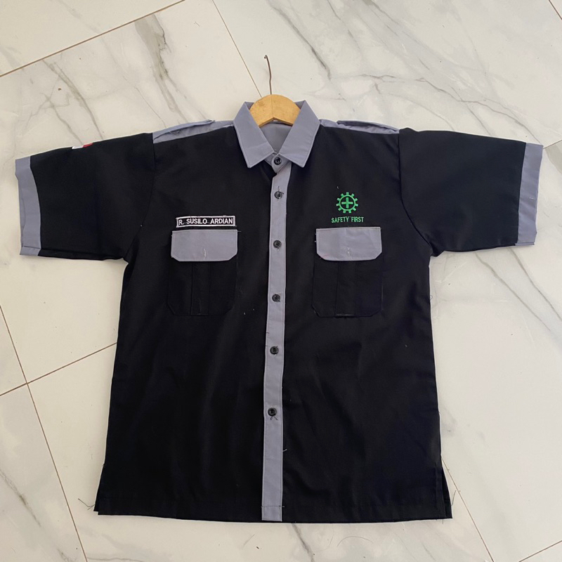 BAJU SERAGAM KERJA SAFETY proyek scotlight katelpak wearpack BISA REQUEST BORDIL NAMA DAN NAMA PERUS