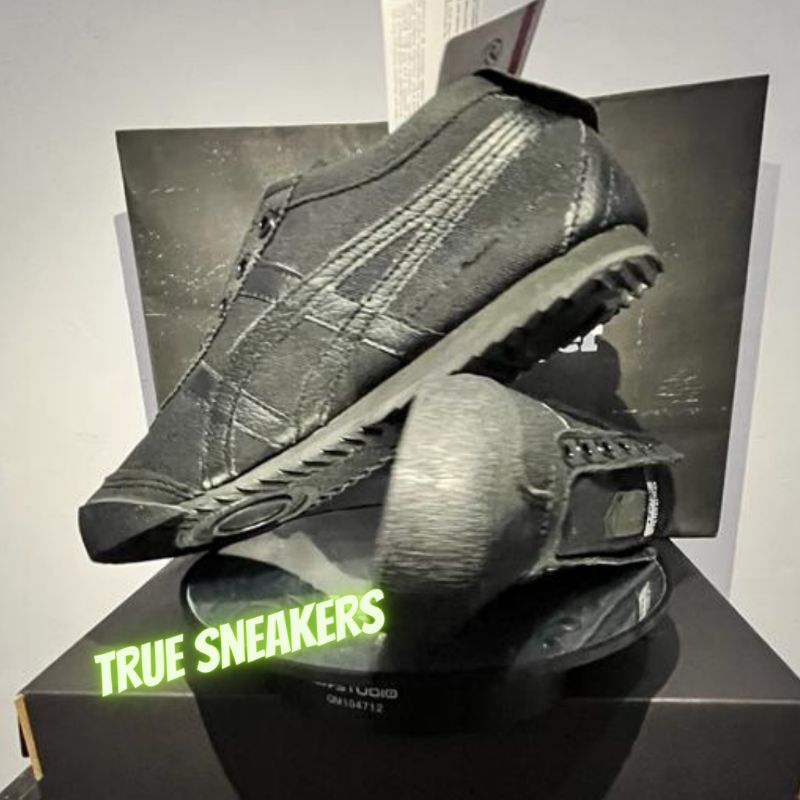 SEPATU SLIP ON KANVAS FULL BLACK SNEAKERS ONIT JEPANG TANPA TALI