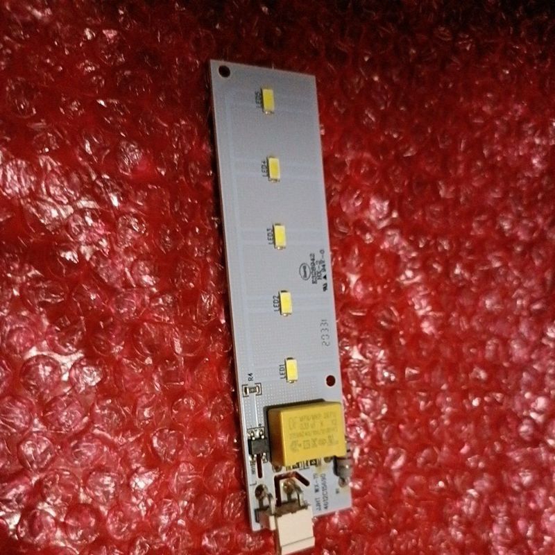 Lampu LED kulkas Aqua